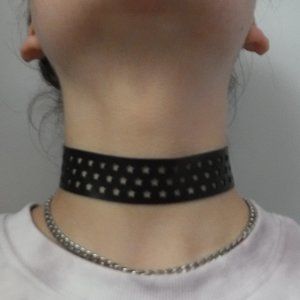 american eagle faux leather choker